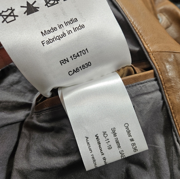 Donna Vinci Grey Short Sleeves Hooded Knit Rabbit Fur Sweater with pom pom XL - Picture 7 of 8